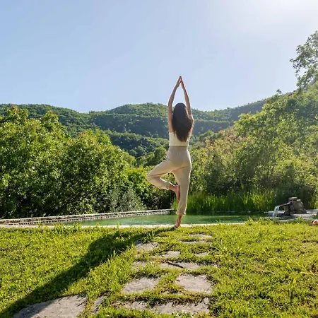 Respiro Umbria, With Biopool Villa