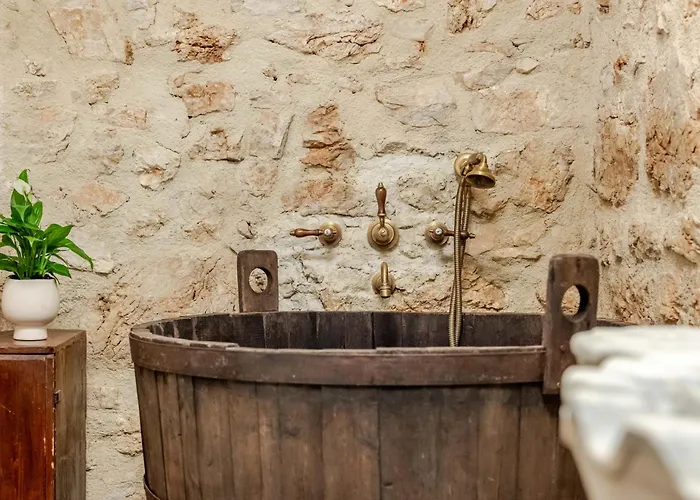 Respiro Umbria, 1500S Villa With Unique Biopool Vila