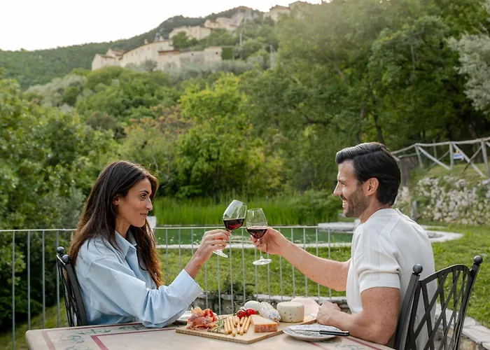 Vila Respiro Umbria, 1500S Villa With Unique Biopool