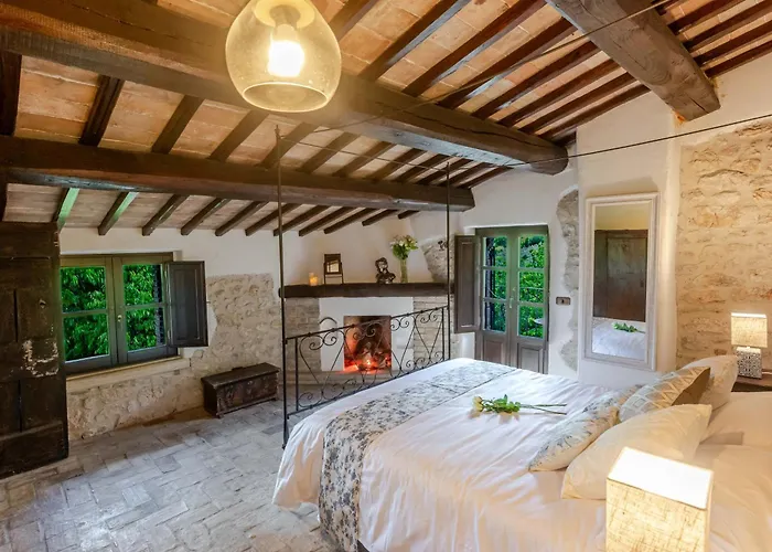 Respiro Umbria, 1500S Villa With Unique Biopool